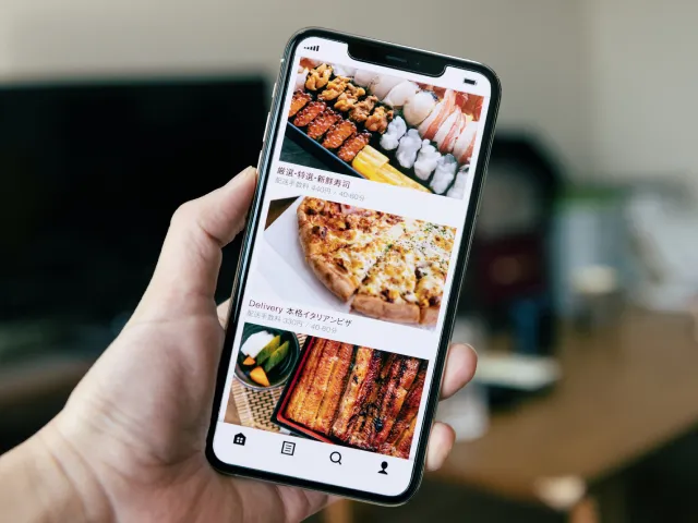 フードデリバリー